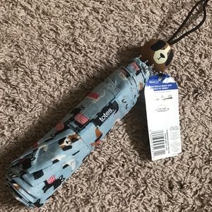 Totes Brand Dog Lover 43” Compact Umbrella puppy